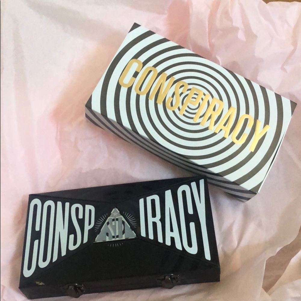 Shane Dawson x Jeffree Star Conspiracy Palette